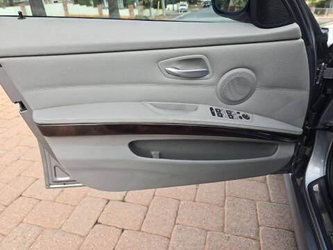 2011 BMW 3 Series 328i