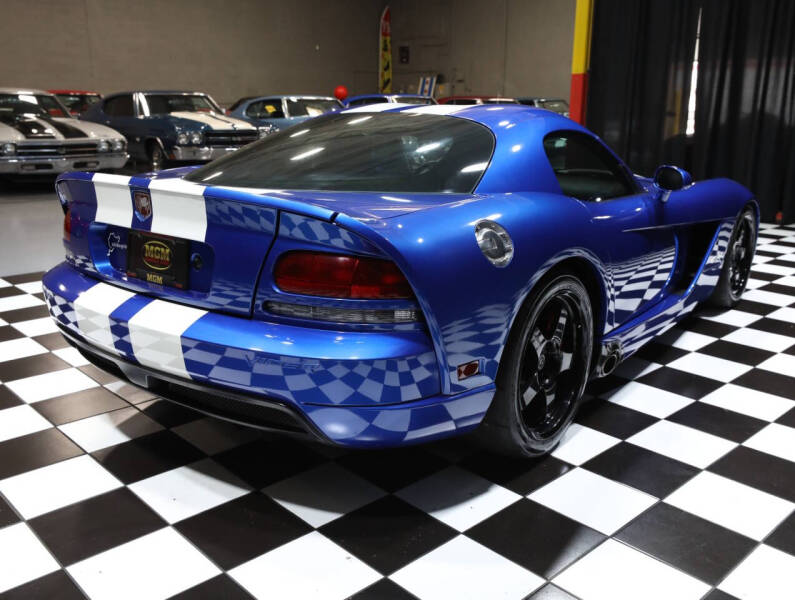 2006 Dodge Viper SRT-10