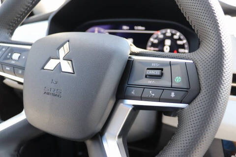 2025 Mitsubishi Outlander PHEV SEL