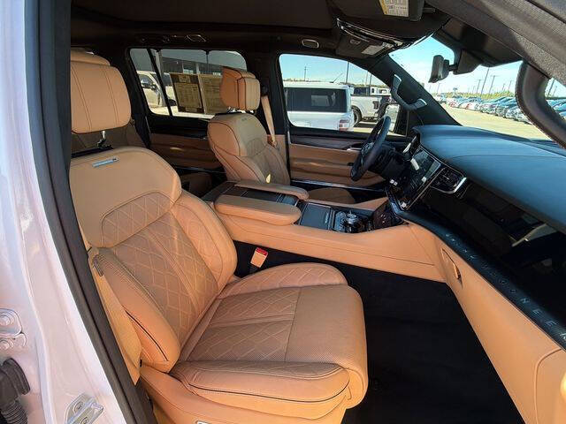 2024 Jeep Grand Wagoneer Series III