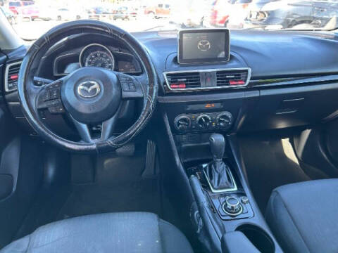 2016 Mazda MAZDA3
