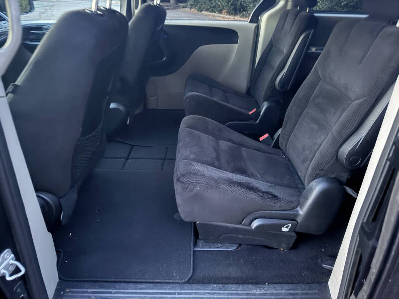 2014 Dodge Grand Caravan SE