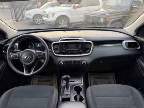 2016 Kia Sorento LX V6