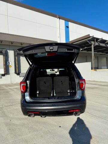 2017 Ford Explorer Sport