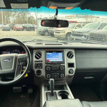 2017 Ford Expedition EL XLT