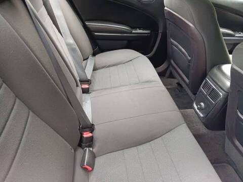 2012 Dodge Charger SE