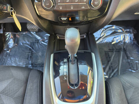 2014 Nissan Rogue S