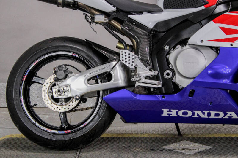 2005 Honda CBR1000RR