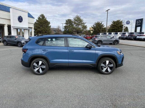 2026 Volkswagen Taos S 4Motion