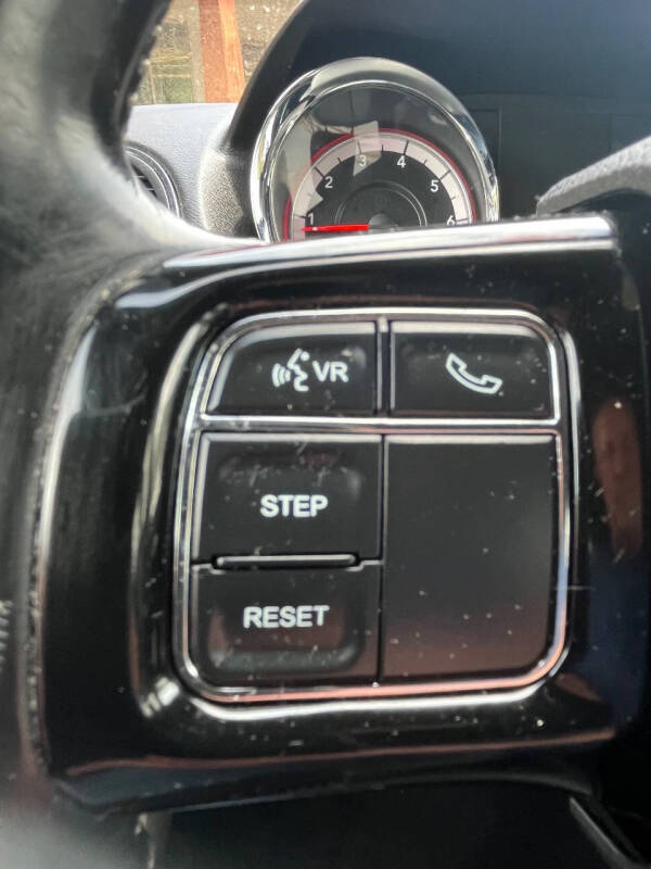 2016 Dodge Grand Caravan SXT Plus