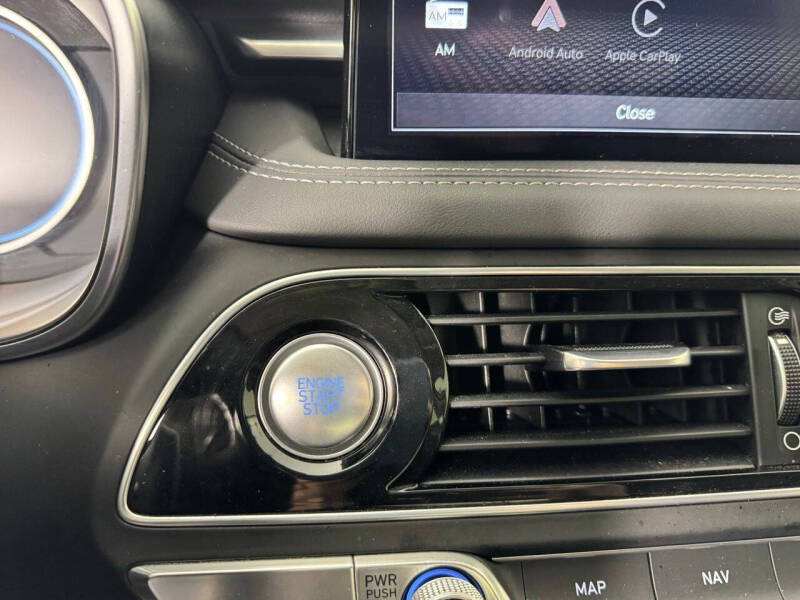 2023 Genesis G70