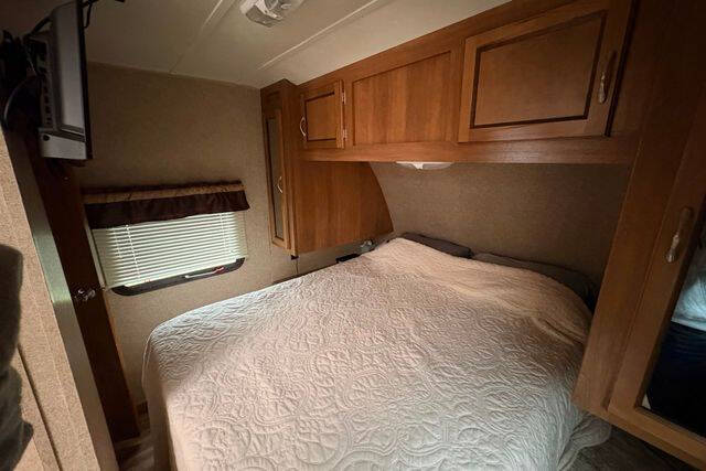 2017 Coachmen RV Catalina