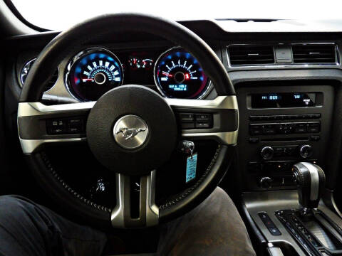 2013 Ford Mustang V6
