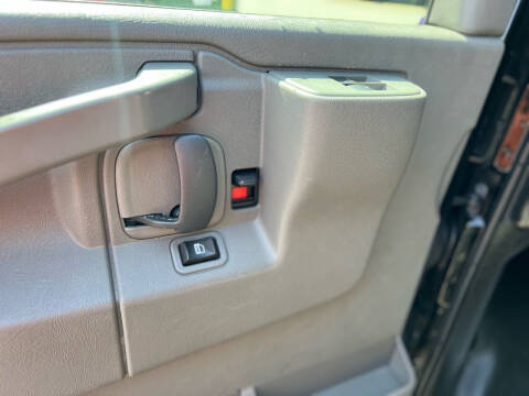 2016 Chevrolet Express 2500