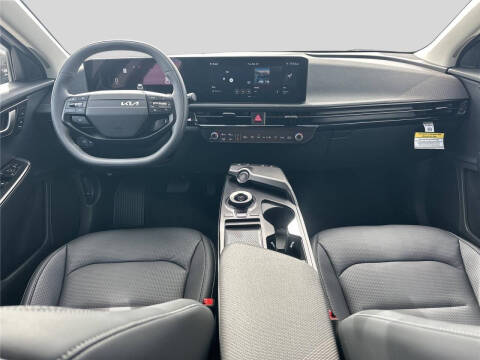 2025 Kia EV6 Light Long Range