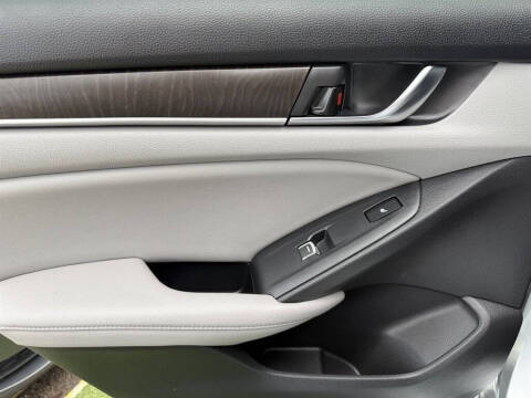 2018 Honda Accord Hybrid Touring