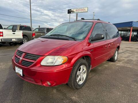 2005 Dodge Grand Caravan for sale at South Commercial Auto Sales Albany in Albany OR