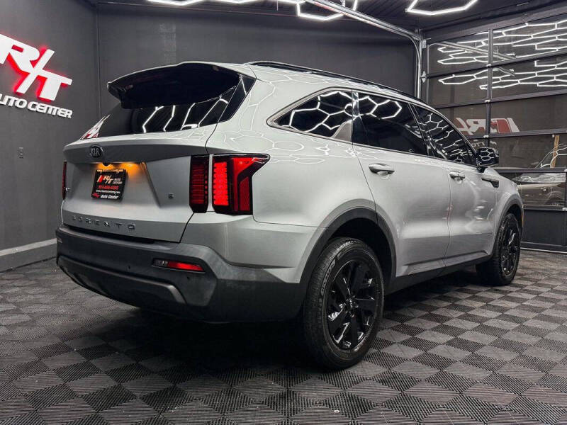 2021 Kia Sorento S