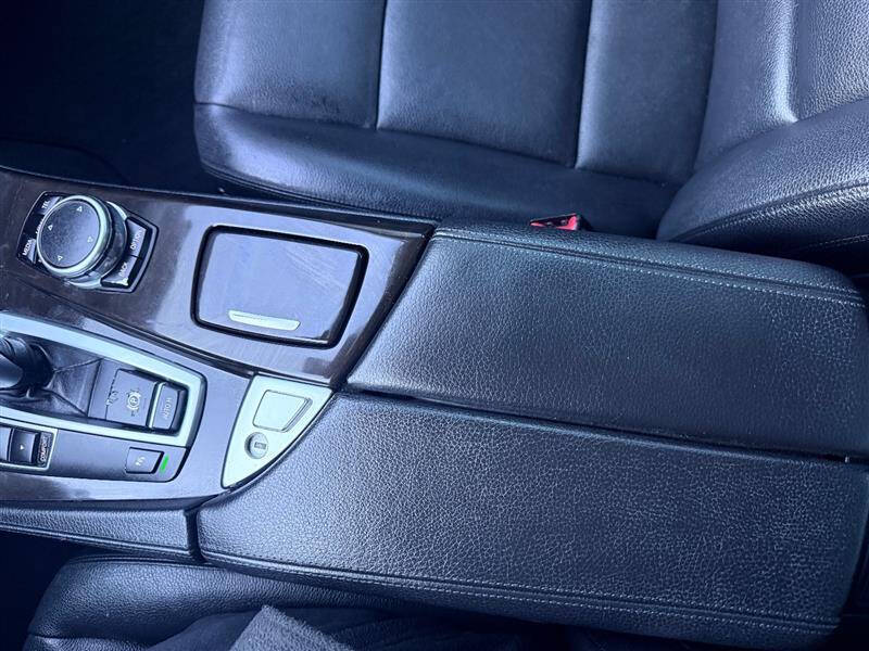 2016 BMW 5 Series 528i