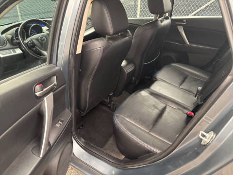2013 Mazda MAZDA3 i Grand Touring