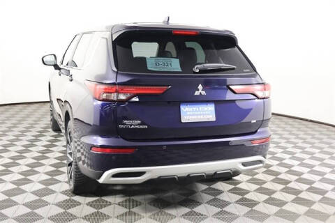 2023 Mitsubishi Outlander SE