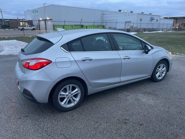 2017 Chevrolet Cruze LT Auto
