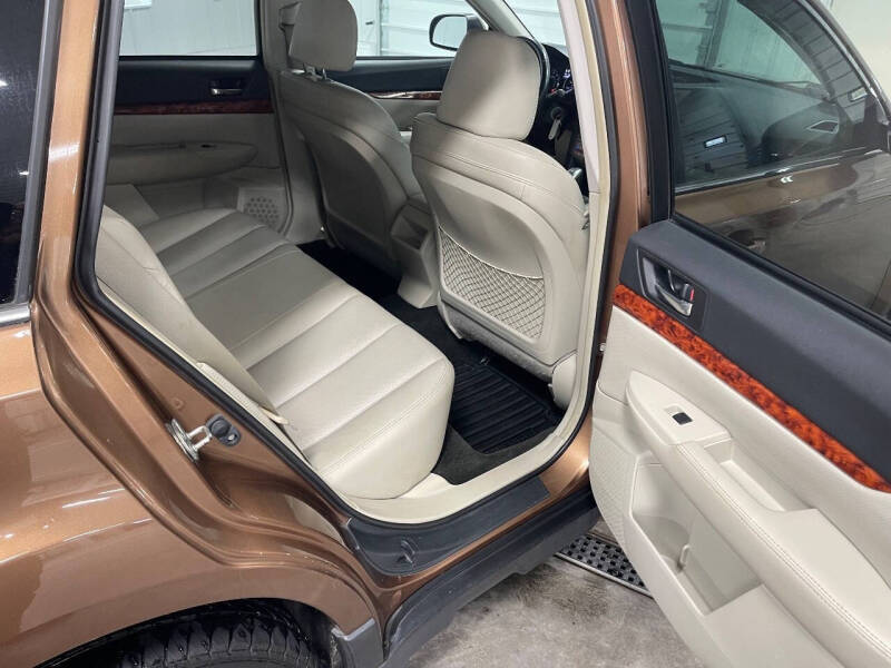 2011 Subaru Outback 2.5i Limited