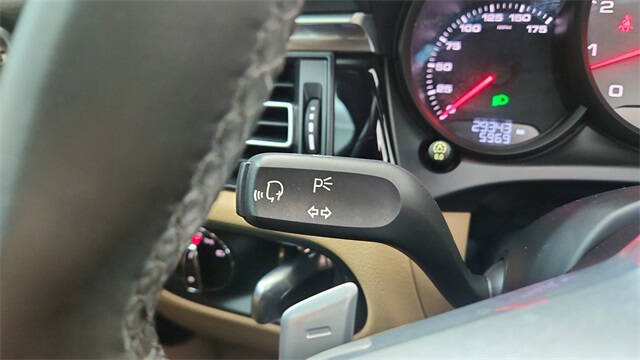 2019 Porsche Macan S