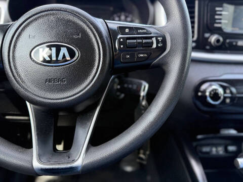 2017 Kia Sorento LX V6