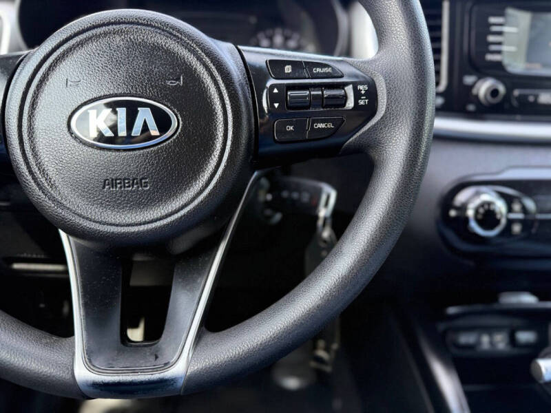 2017 Kia Sorento LX V6