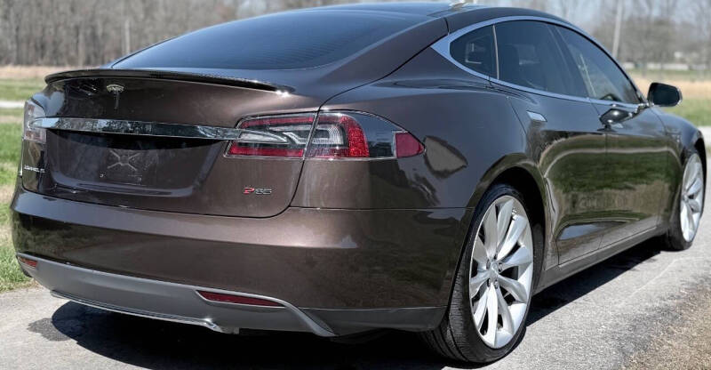 2013 Tesla Model S Performance