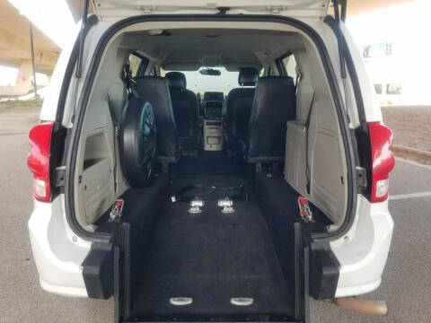 2015 Dodge Grand Caravan SE