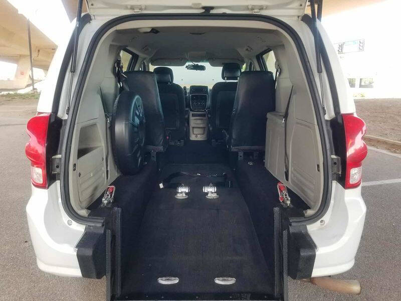 2015 Dodge Grand Caravan SE