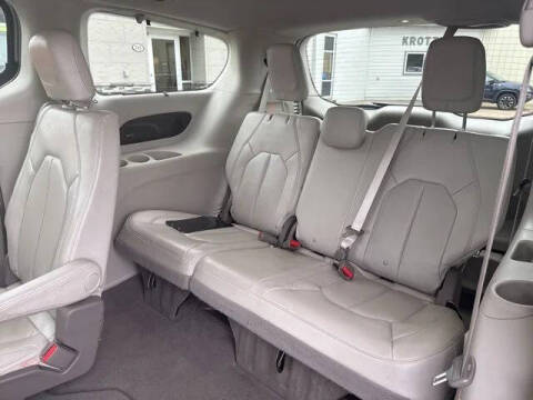 2020 Chrysler Pacifica Touring L Plus