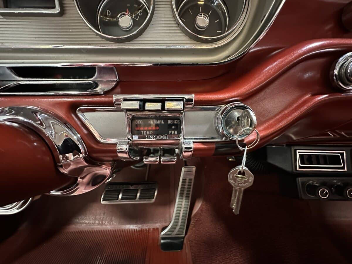 1960 Pontiac Catalina 16