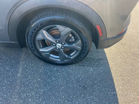 2021 Ford Mustang Mach-E Select