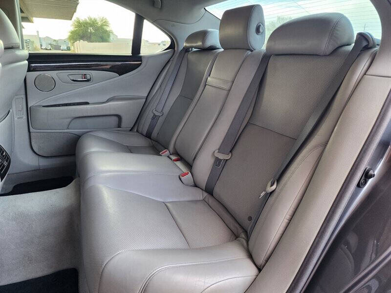 2012 Lexus LS 460