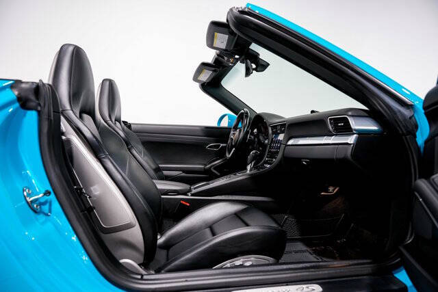 2018 Porsche 911 Carrera 4S