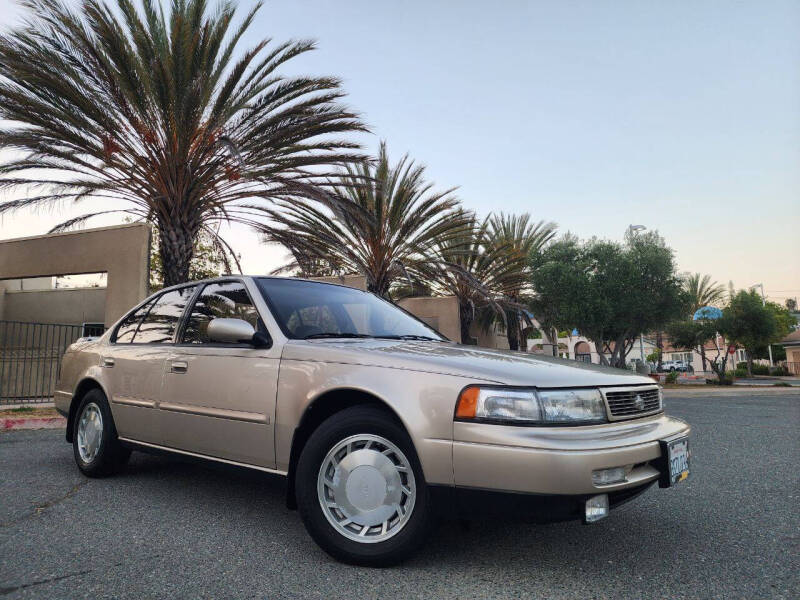 1994 Nissan Maxima SE