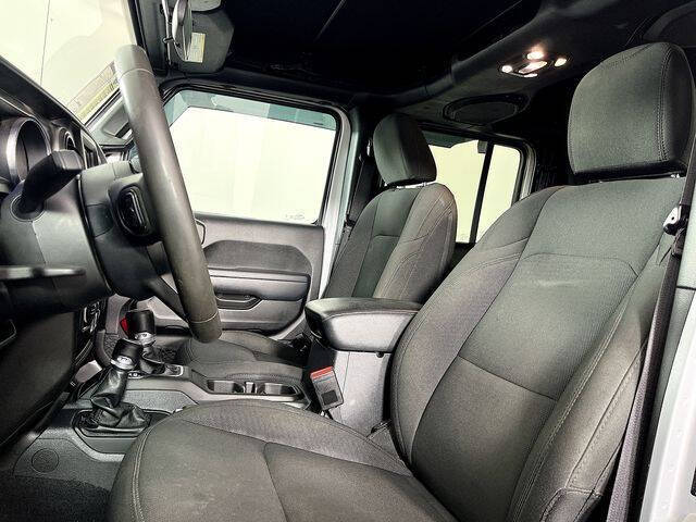 2023 Jeep Gladiator Sport