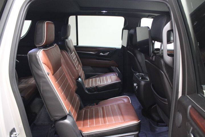 2023 GMC Yukon XL Denali Ultimate