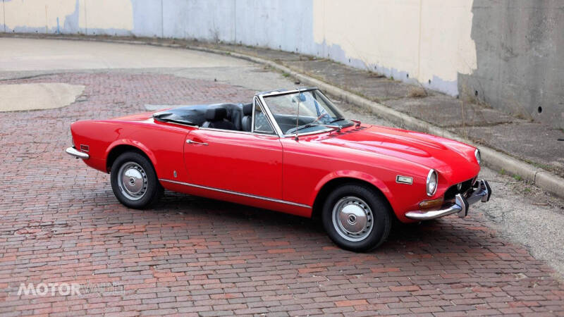 1973 FIAT 124 Spider