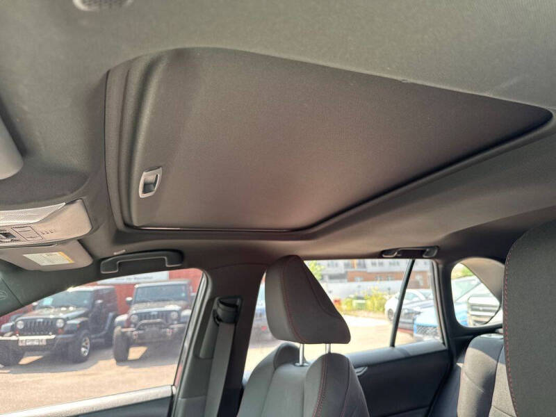 2023 Toyota RAV4 Prime SE