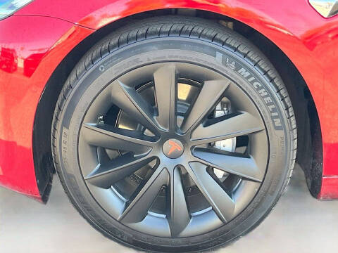 2020 Tesla Model 3 Long Range