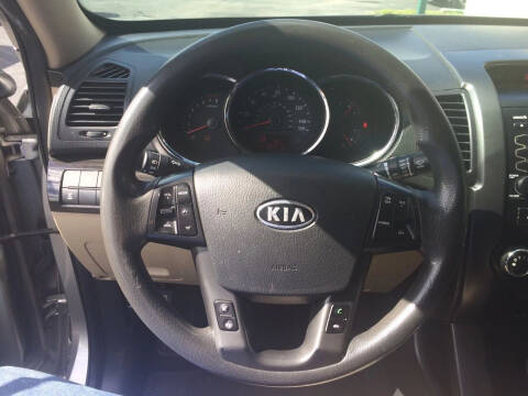 2012 Kia Sorento LX