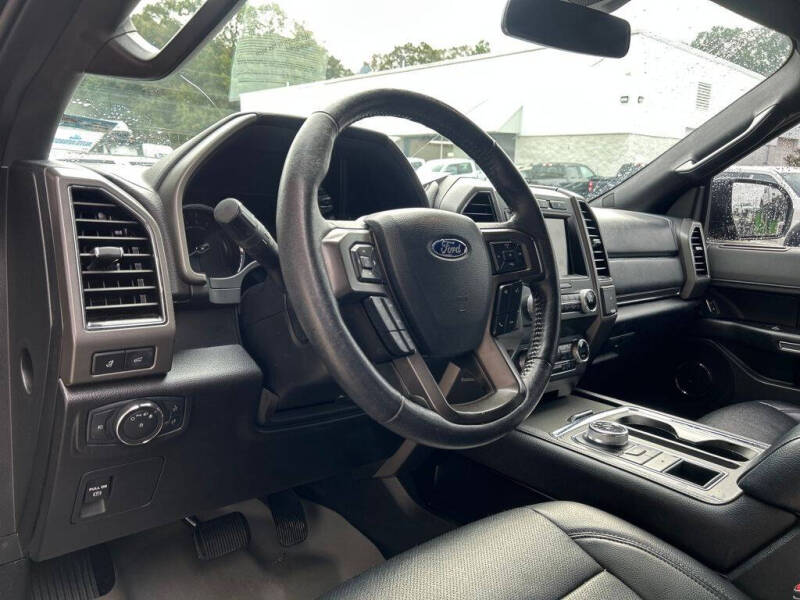 2020 Ford Expedition XLT