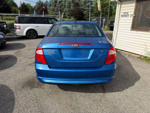 2012 Ford Fusion SE