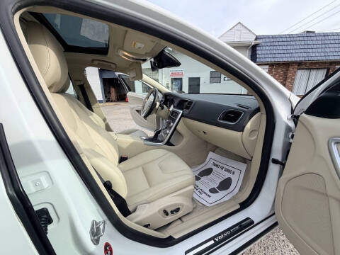 2015 Volvo S60 T5 Drive-E Premier