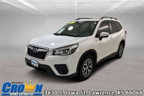2019 Subaru Forester for sale at Crown Automotive of Lawrence Kansas in Lawrence KS