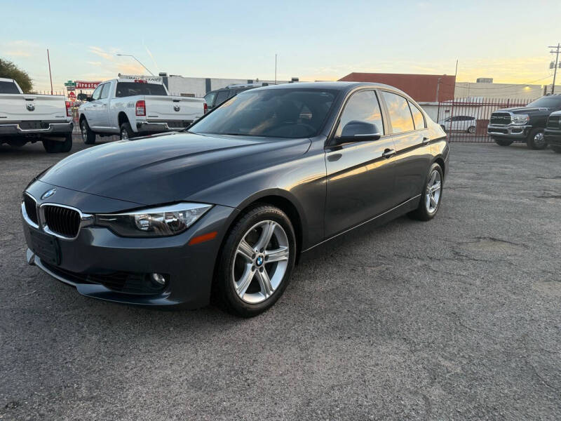 2013 BMW 3 Series 328i photo 4